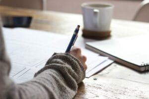How to Write a Poetry Essay (Complete Guide)